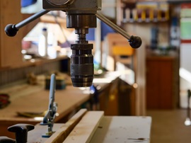 Mensch kultiviere die Erde